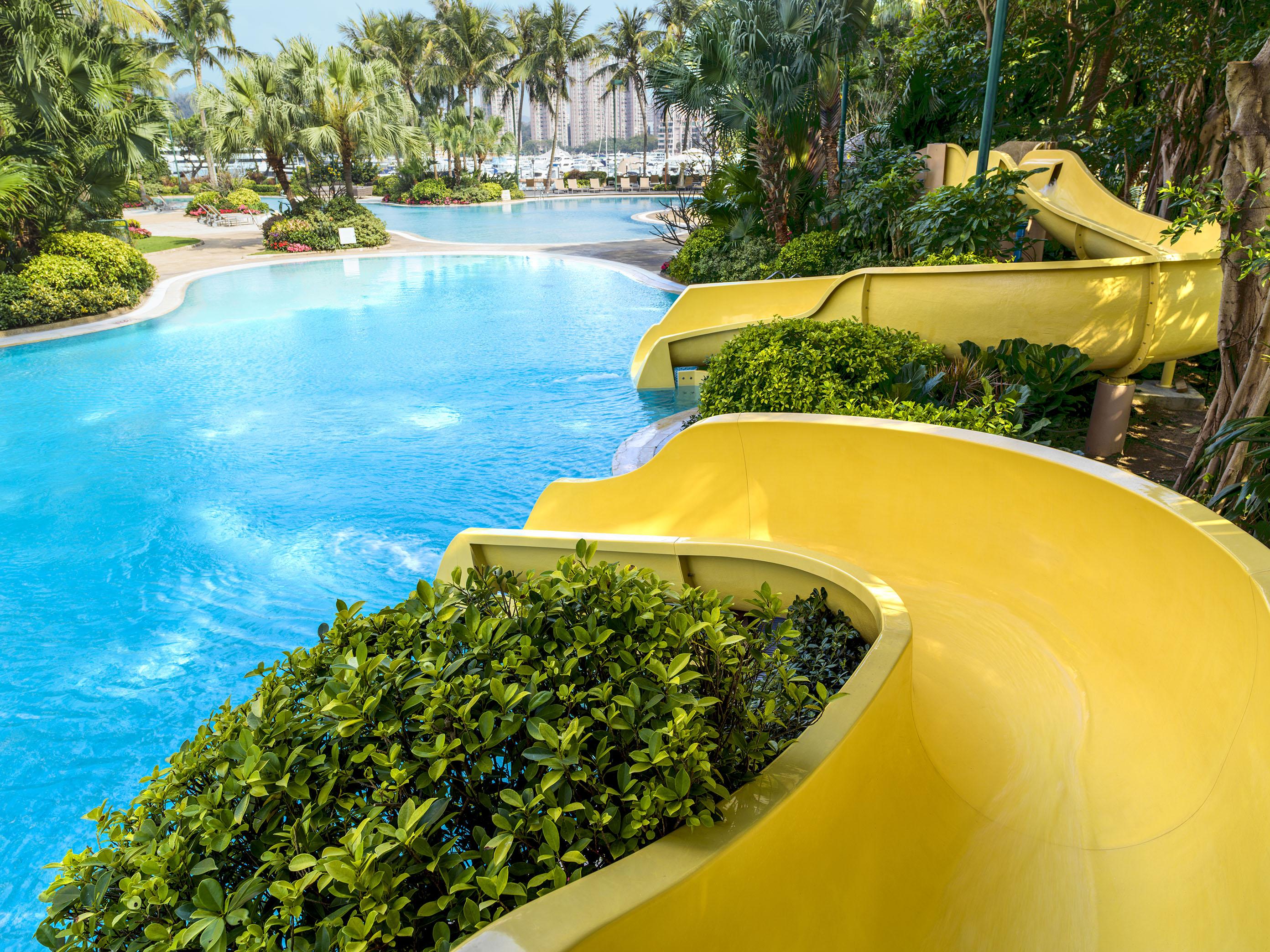Hong Kong Gold Coast Hotel Exterior foto Water slide